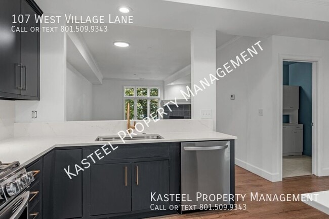 Building Photo - 107 W Village Ln