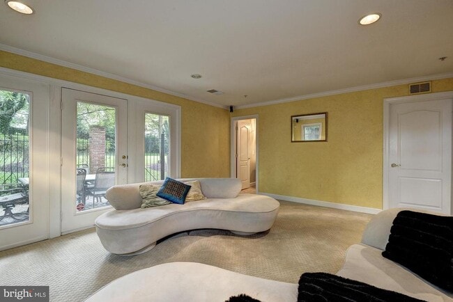 Building Photo - 1657 Colonial Hills Dr
