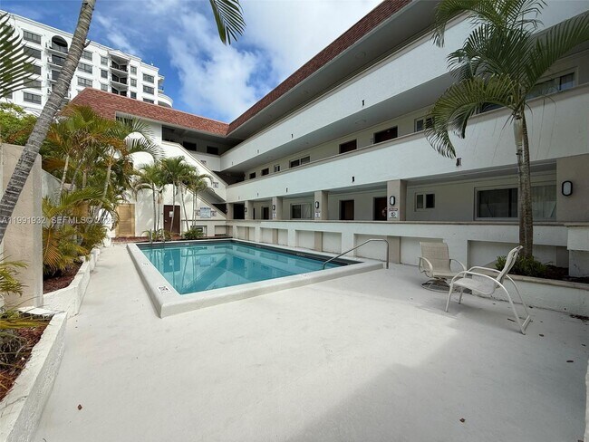 Building Photo - 7251 SW 82nd St