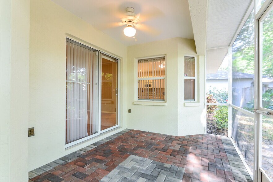 Building Photo - 4638 Breezy Pines Blvd