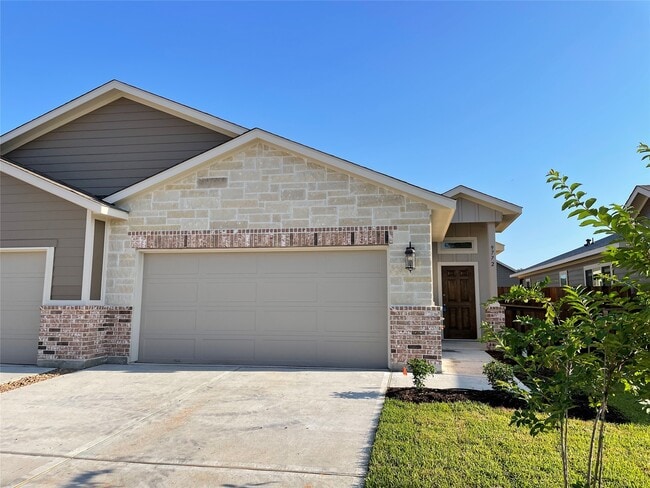 Primary Photo - 9772 Grosbeak Ln