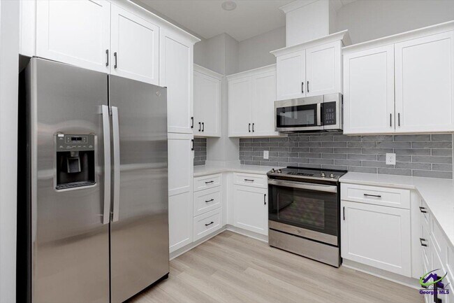 Building Photo - 1013 Northside Dr