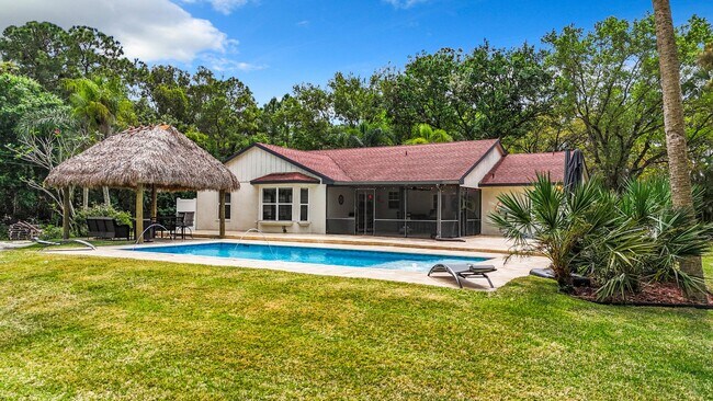 Building Photo - 14691 60th St N