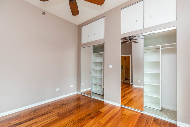 Building Photo - 1600 S Indiana Ave