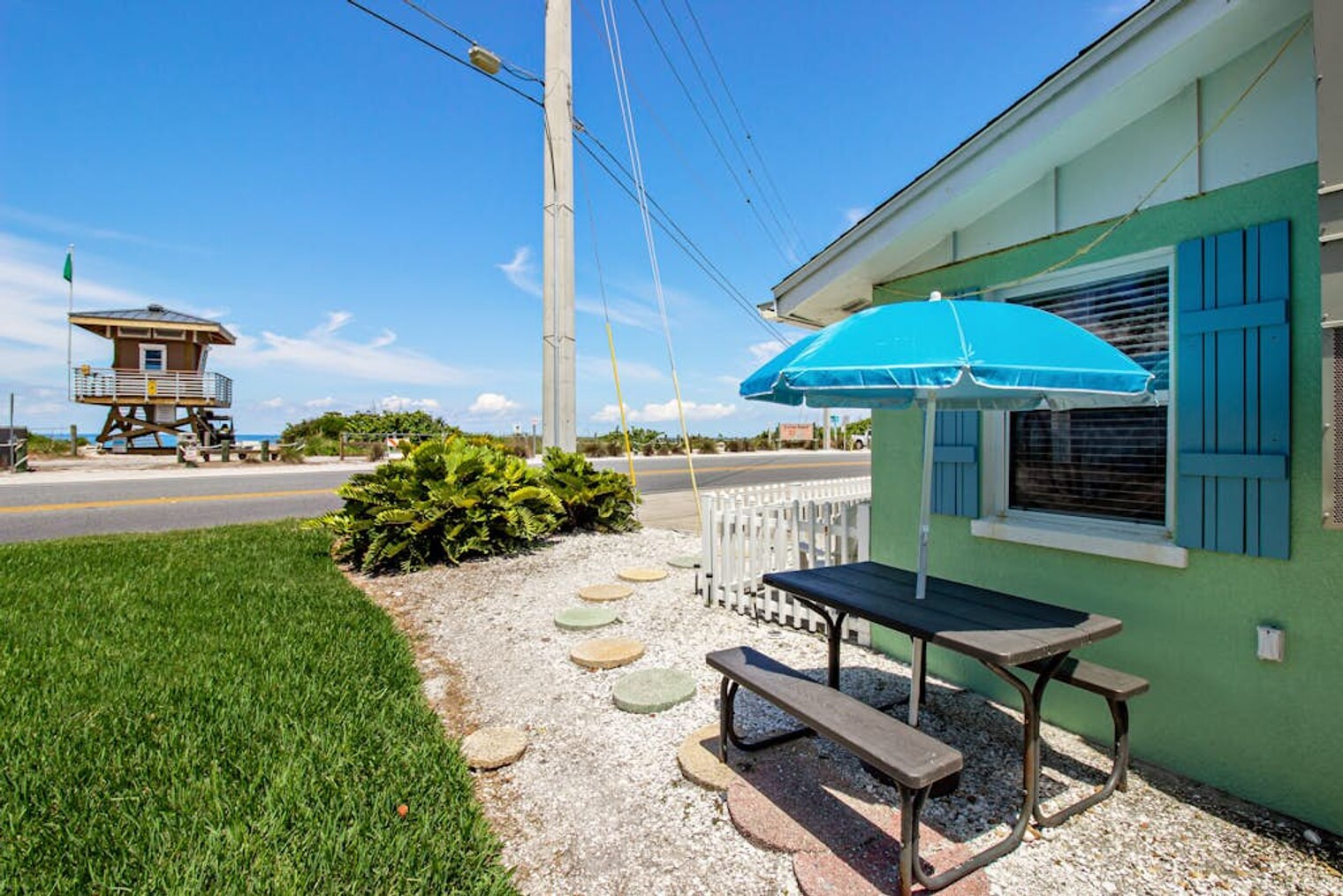 Building Photo - 1303 Gulf Dr S