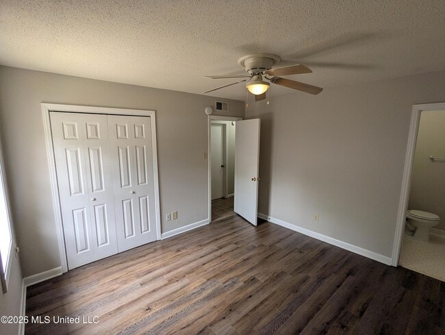 Building Photo - 7594 Rockingham Dr