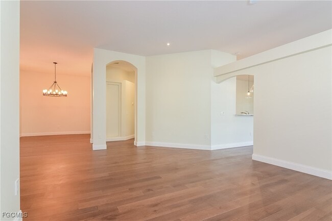 Building Photo - 214 Vestavia Dr