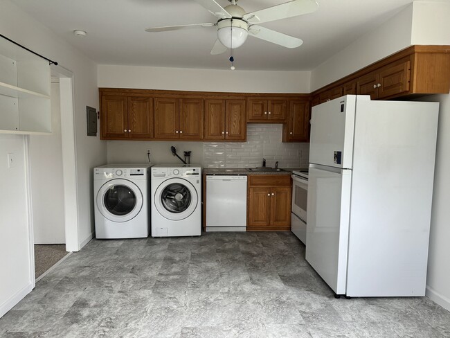 Building Photo - 26 Gurley Rd