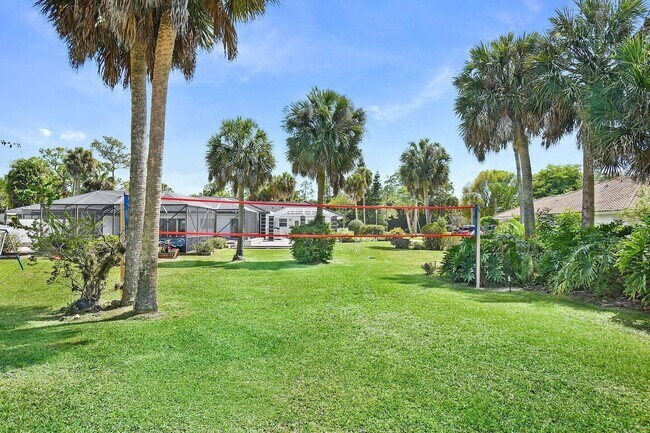 Building Photo - 12231 Areaca Dr