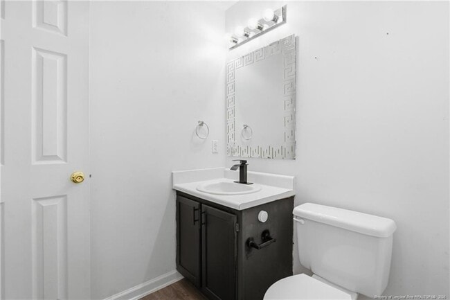 Building Photo - 419 Northwoods Dr