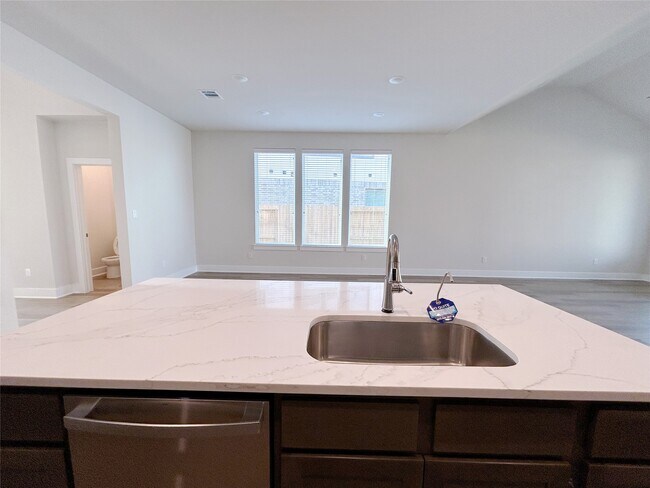 Building Photo - 6007 Churchill Spgs Ln