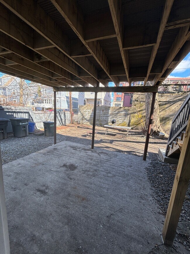 Building Photo - 11 Pomeroy St