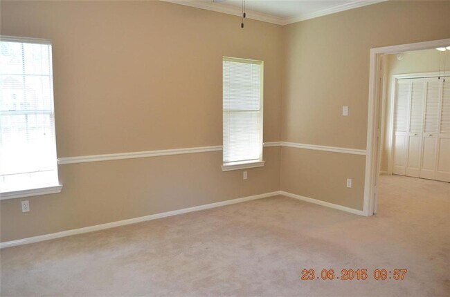 Building Photo - 14427 Shannon Ridge Rd