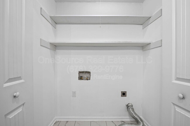 Building Photo - 2020 Whitfield St