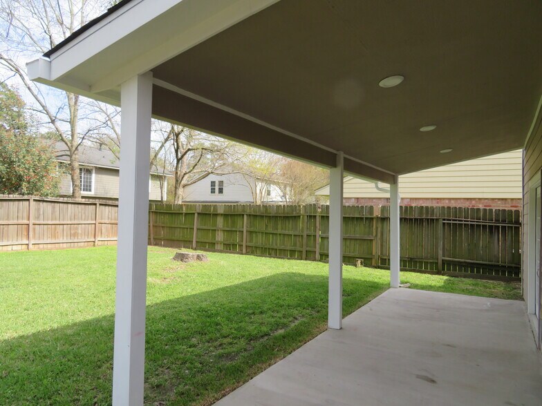 Back porch - 14510 Cypress Leaf Drive