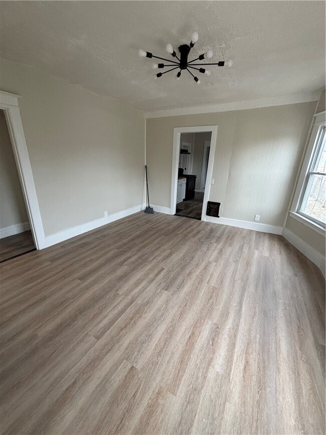 Building Photo - 18 Kenilworth Terrace