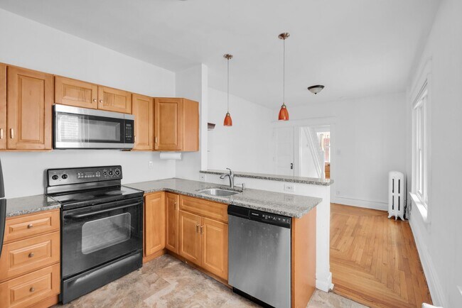 Building Photo - Spacious 3BR Allentown Gem – Comfort & Con...