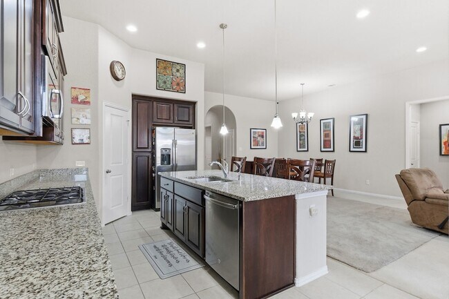 Building Photo - 17014 Wellinghoff Ct