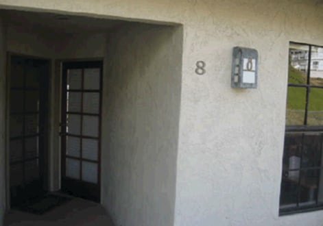 Front Entrance - 2225 Linwood St
