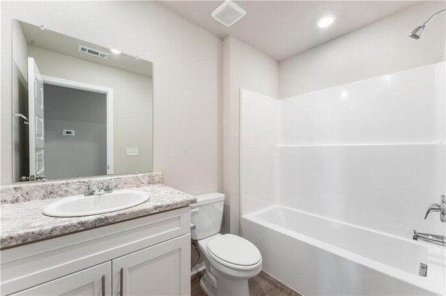 Building Photo - 6812 Memphis