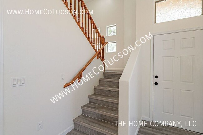 Building Photo - 6645 E Gehrig Ln