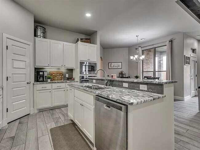 Building Photo - 7113 NW 153rd St