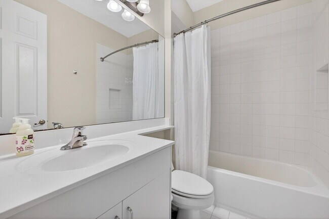 Building Photo - 13820 Imperial Topaz Trl