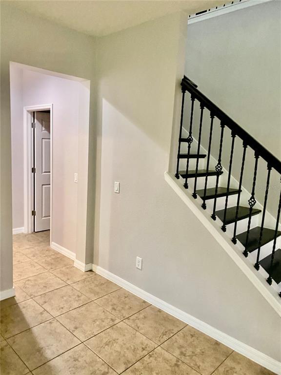 Building Photo - 14847 Golden Sunburst Ave