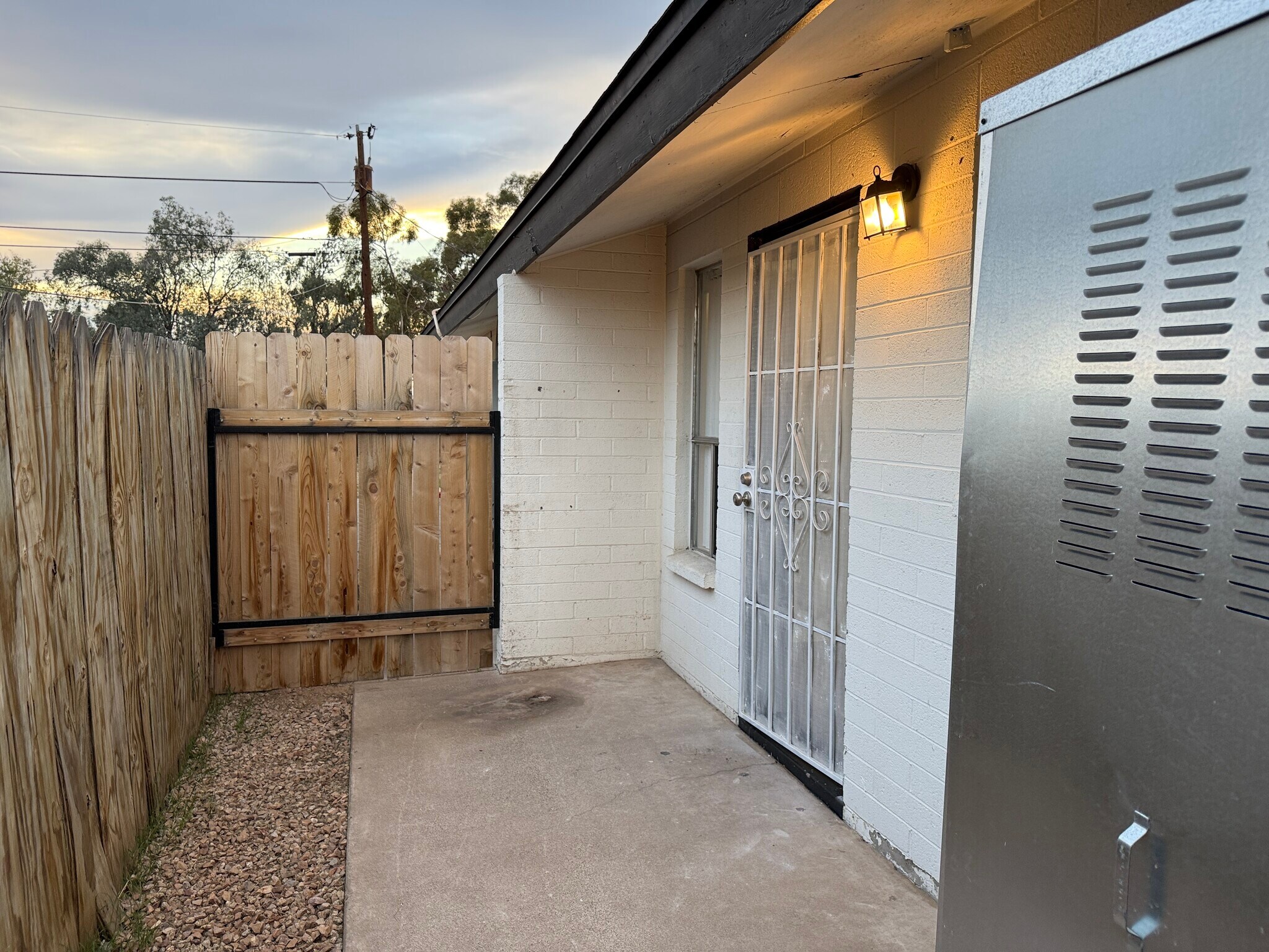 Building Photo - 7130 N 54th Ave