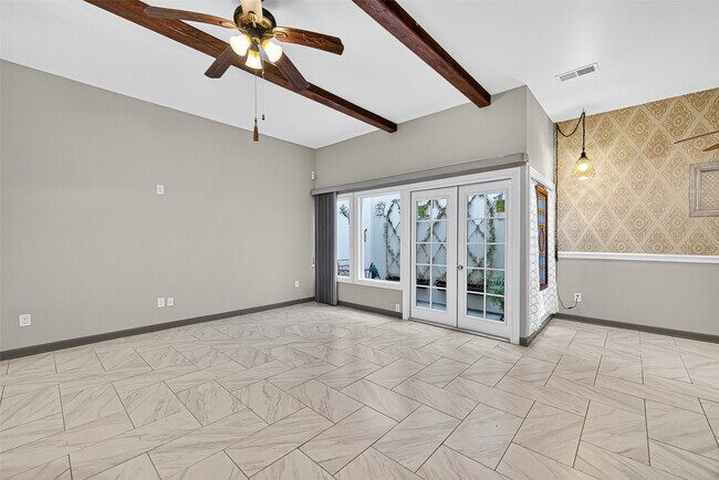 Building Photo - 15068 Kimberley Ct