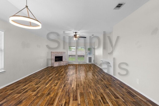 Building Photo - 2630 Massey Ln