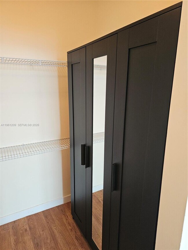 Building Photo - 325 S Biscayne Blvd