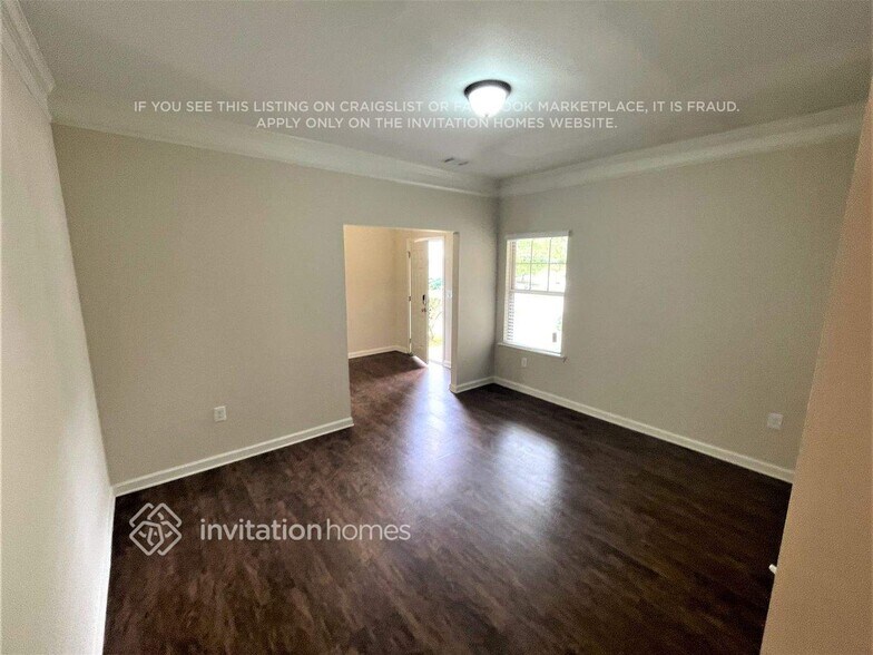 Building Photo - 2445 Valley Creek Dr
