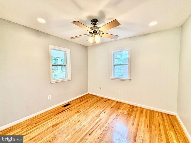 Building Photo - 6605 Keene Dr