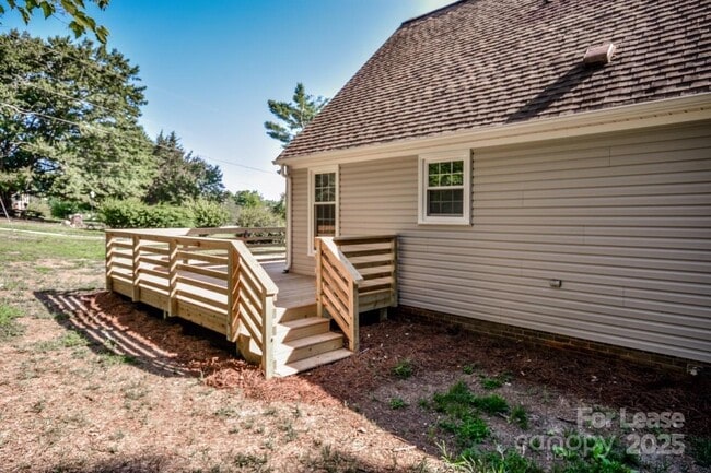 Building Photo - 4792 NC-73