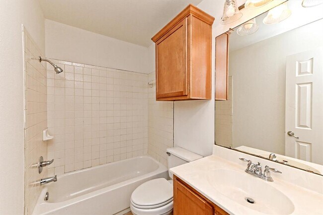 Building Photo - 14604 Dreamtime Ln