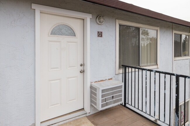 Building Photo - 300 American Canyon Rd