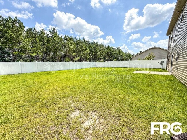 Building Photo - 1217 Teakwood Dr