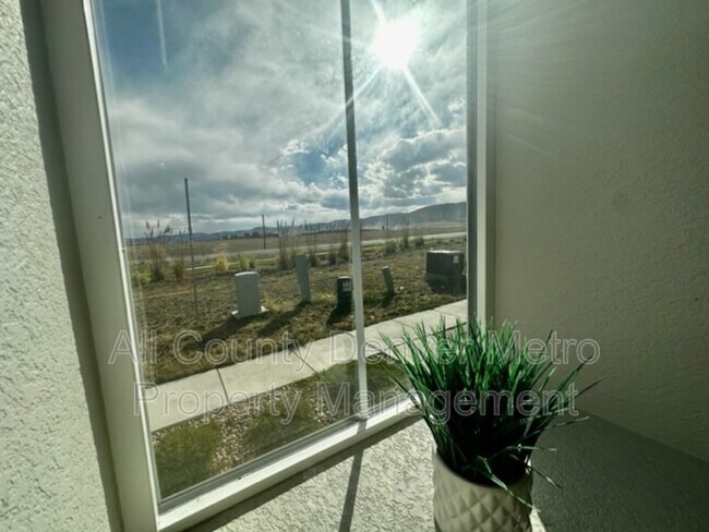 Building Photo - 19580 W 92nd Dr