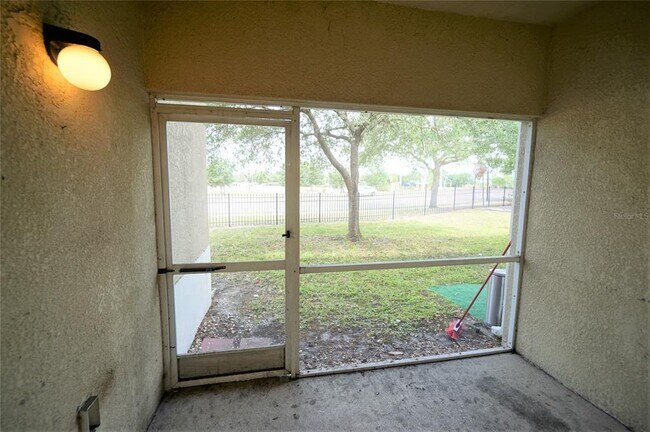 Building Photo - 6009 Skydale Way