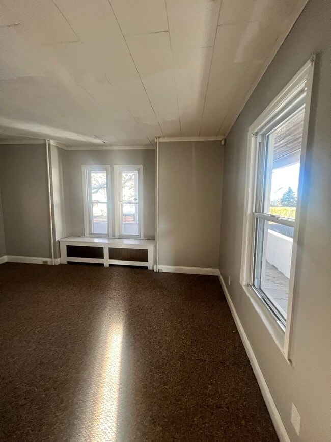 Building Photo - 3 Bedroom Single Family Home in Middletown