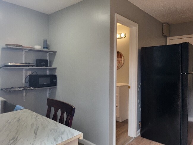 Building Photo - 3928 Fouraker Rd