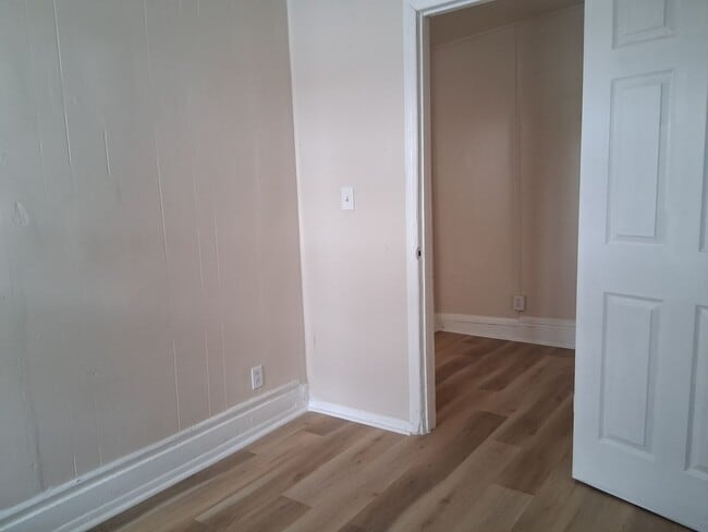 Building Photo - 58 Division St