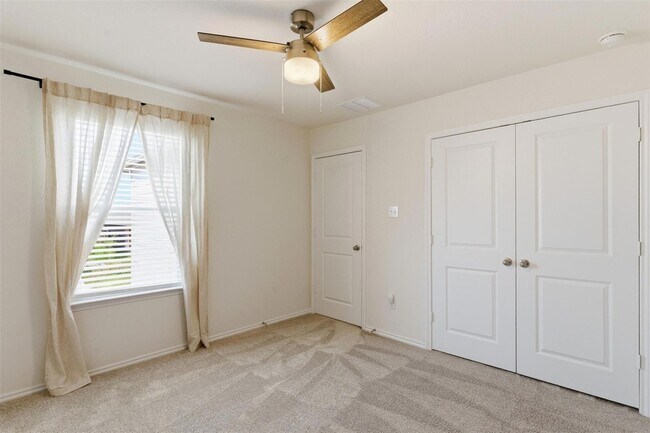 Building Photo - 13405 Dolley Madison St