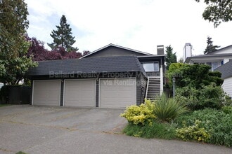 Building Photo - 6116 22nd Ave NW