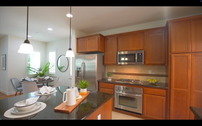Building Photo - Home in Dublin Available!