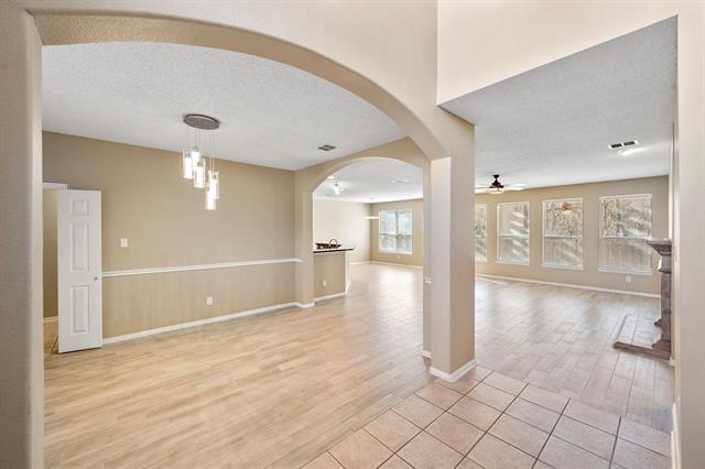 Building Photo - 1116 Wedgewood Dr