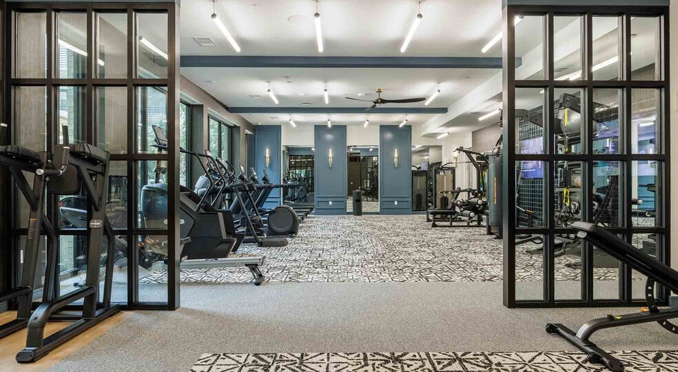 Building Photo - 1401 S Lamar Blvd