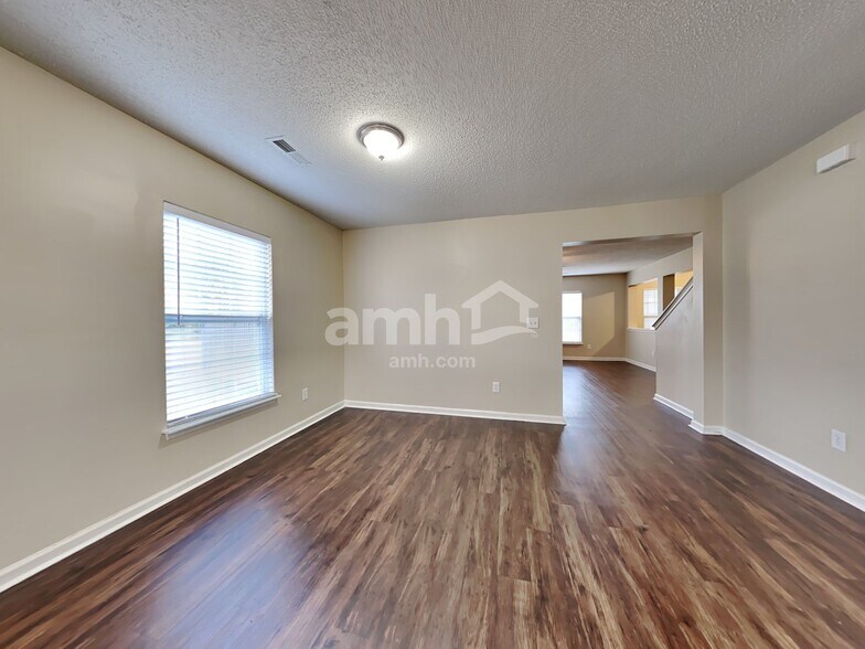 Building Photo - 5100 Morrow Ln
