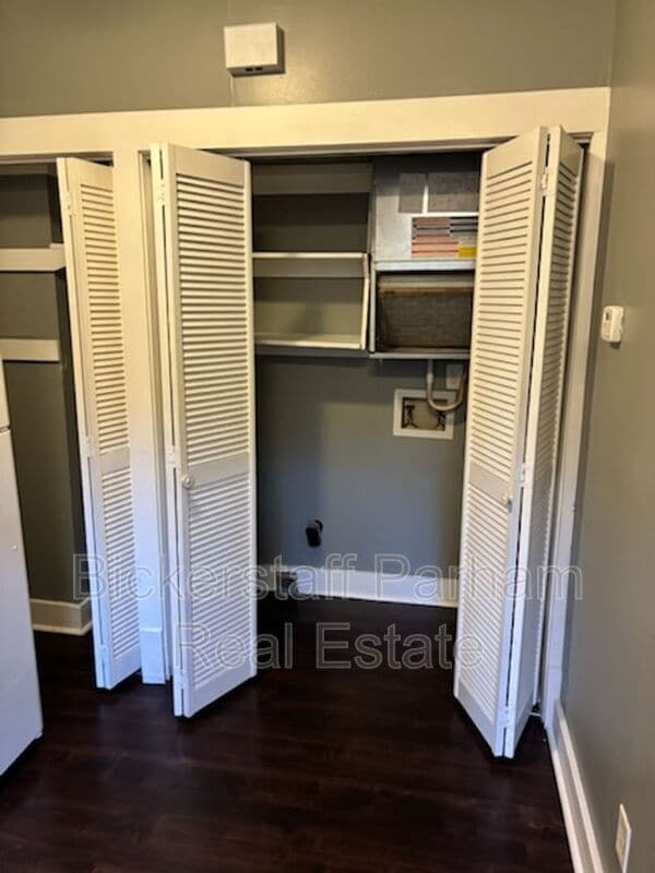 Building Photo - 1821 17th Ave